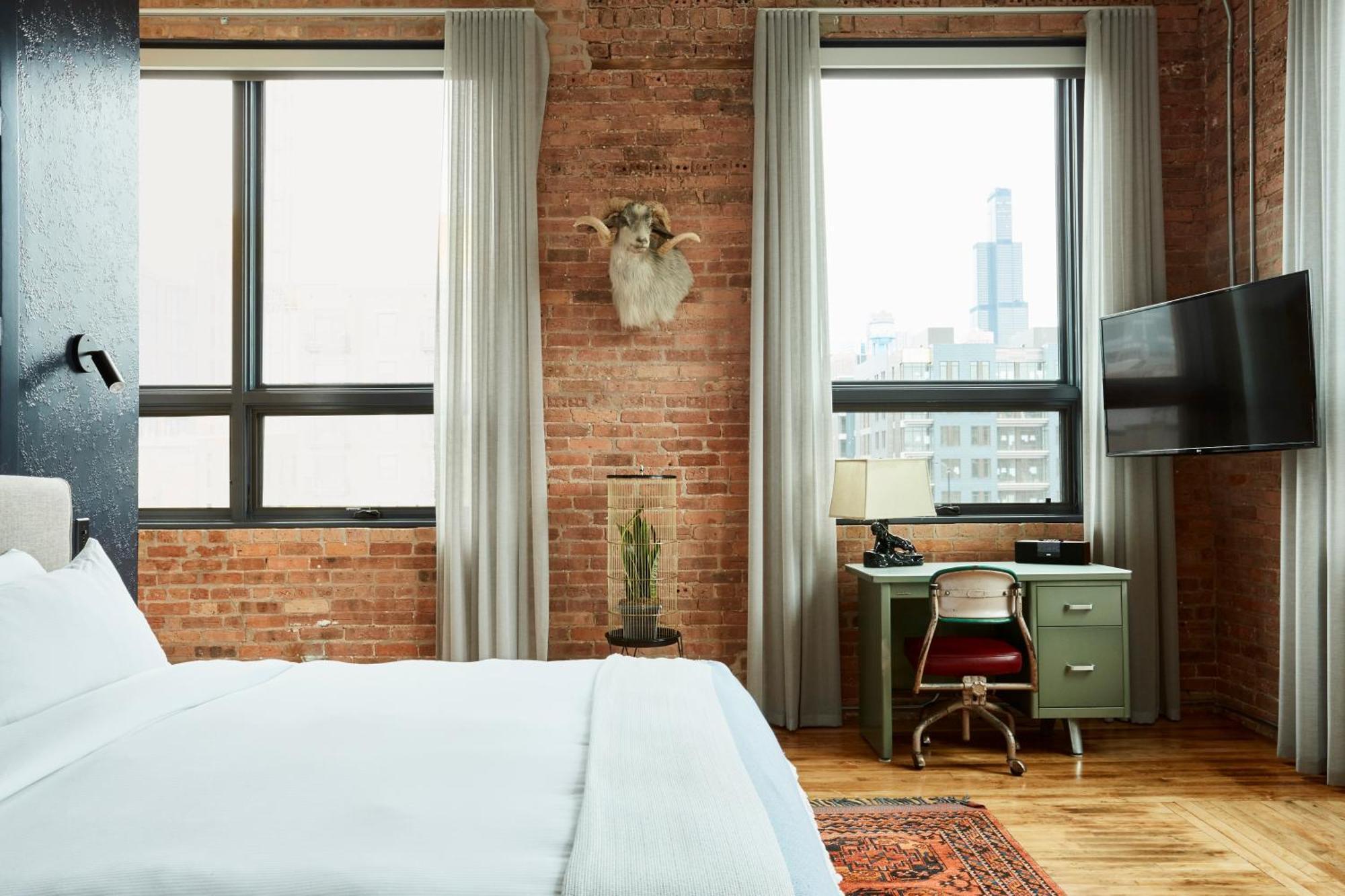The Publishing House Bed & Breakfast Chicago