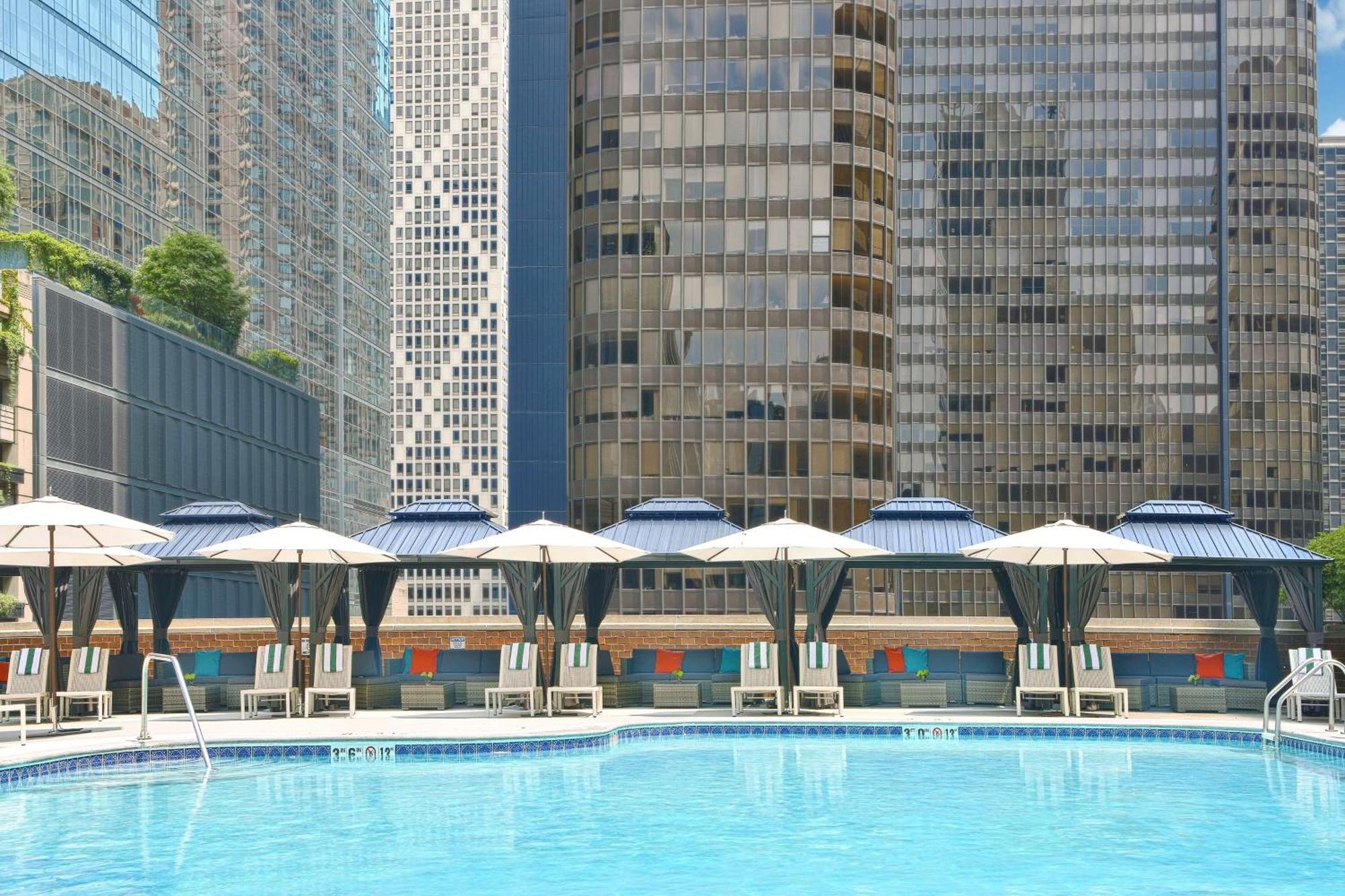 Hotel Doubletree By Hilton Magnificent Mile Chicago