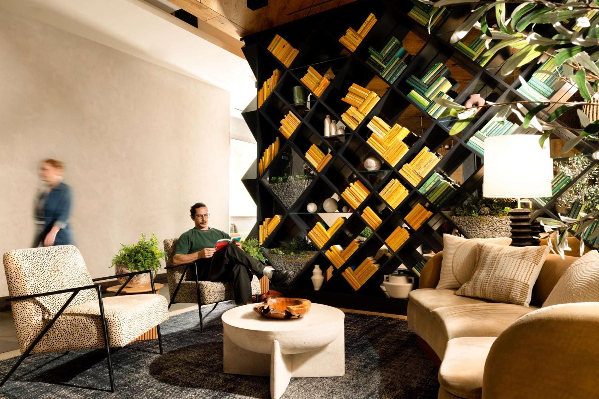 Arlo Hotel