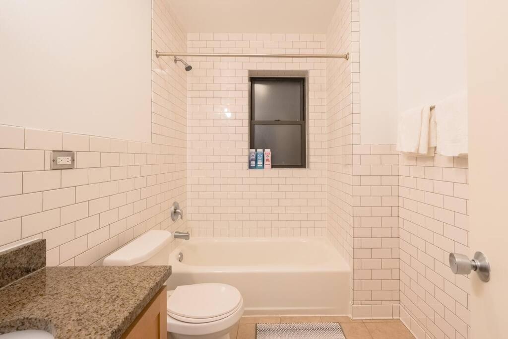 Cozy 3br Hyde Park Oasis Near Uchi, Shops & Dining Apartment *