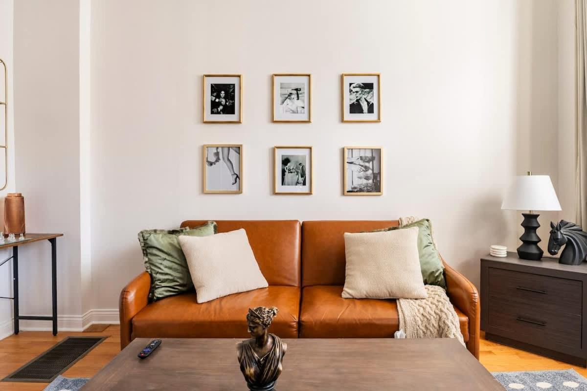 Cozy 2 Bedroom 1 Ba Flat Just 10 Mins From Downtown