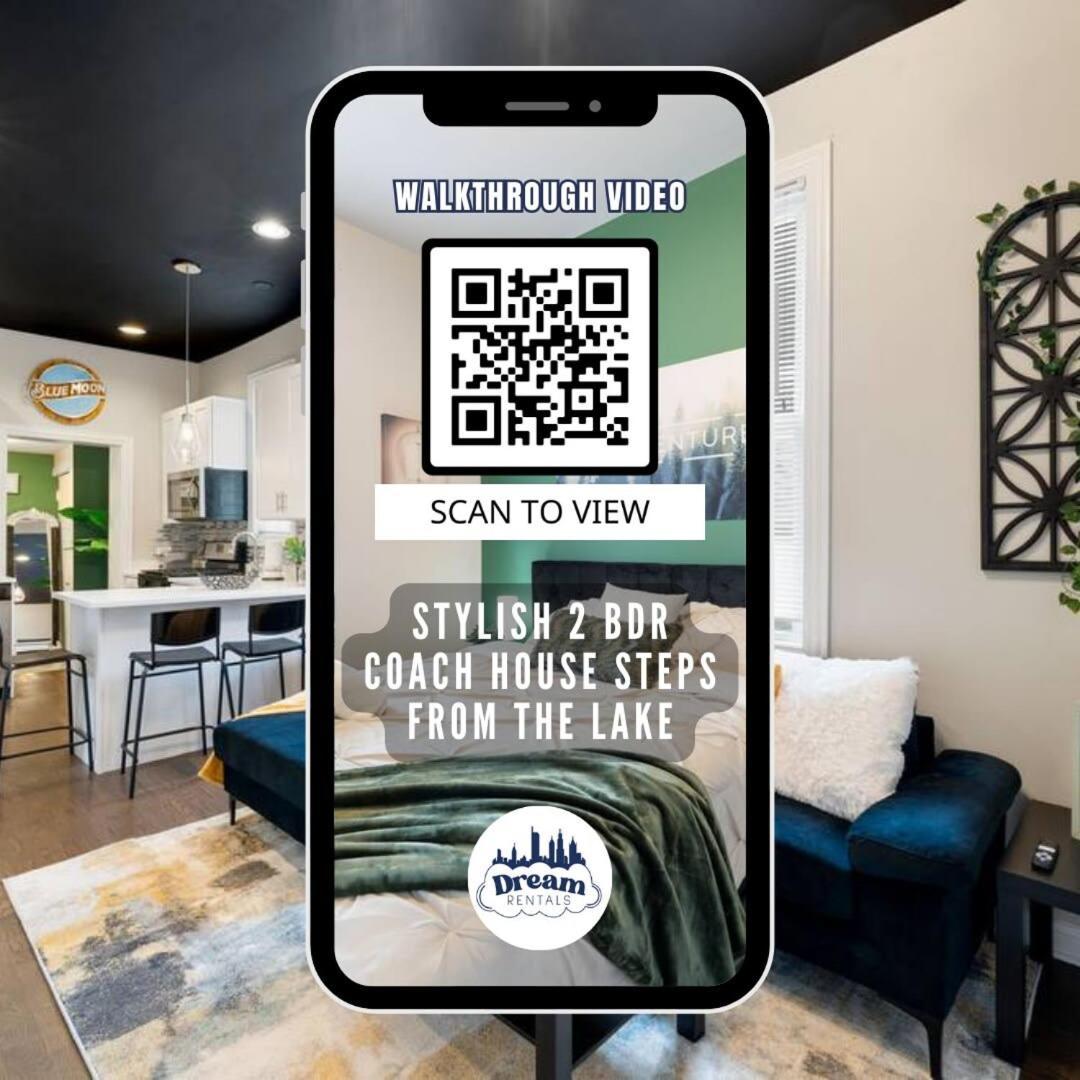 Apartment Stylish 2 Bdr Coach House Steps From The