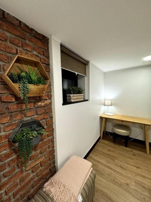 Apartment Unique Charm Lincoln Park Chicago