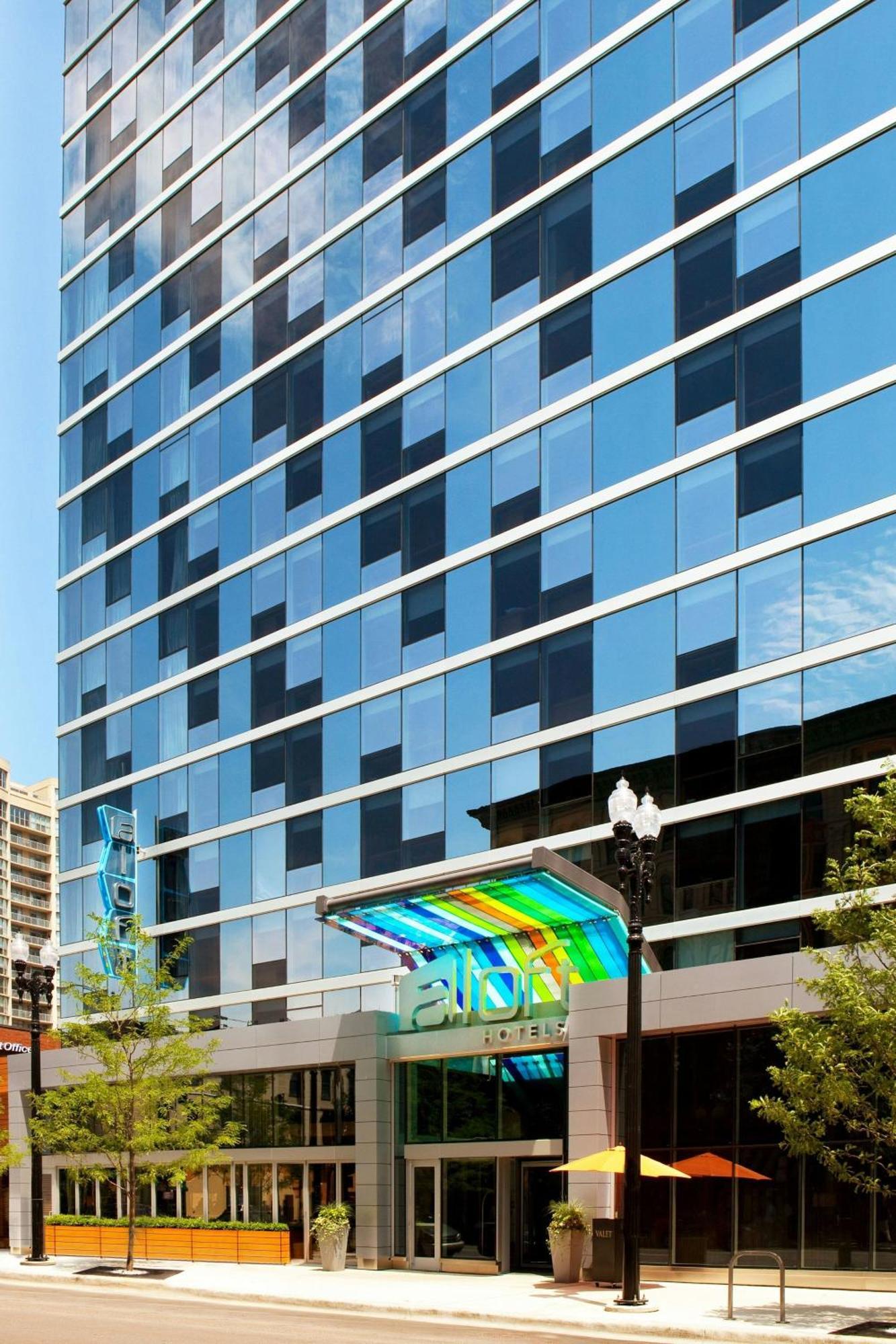 Aloft Downtown River North 3* Chicago