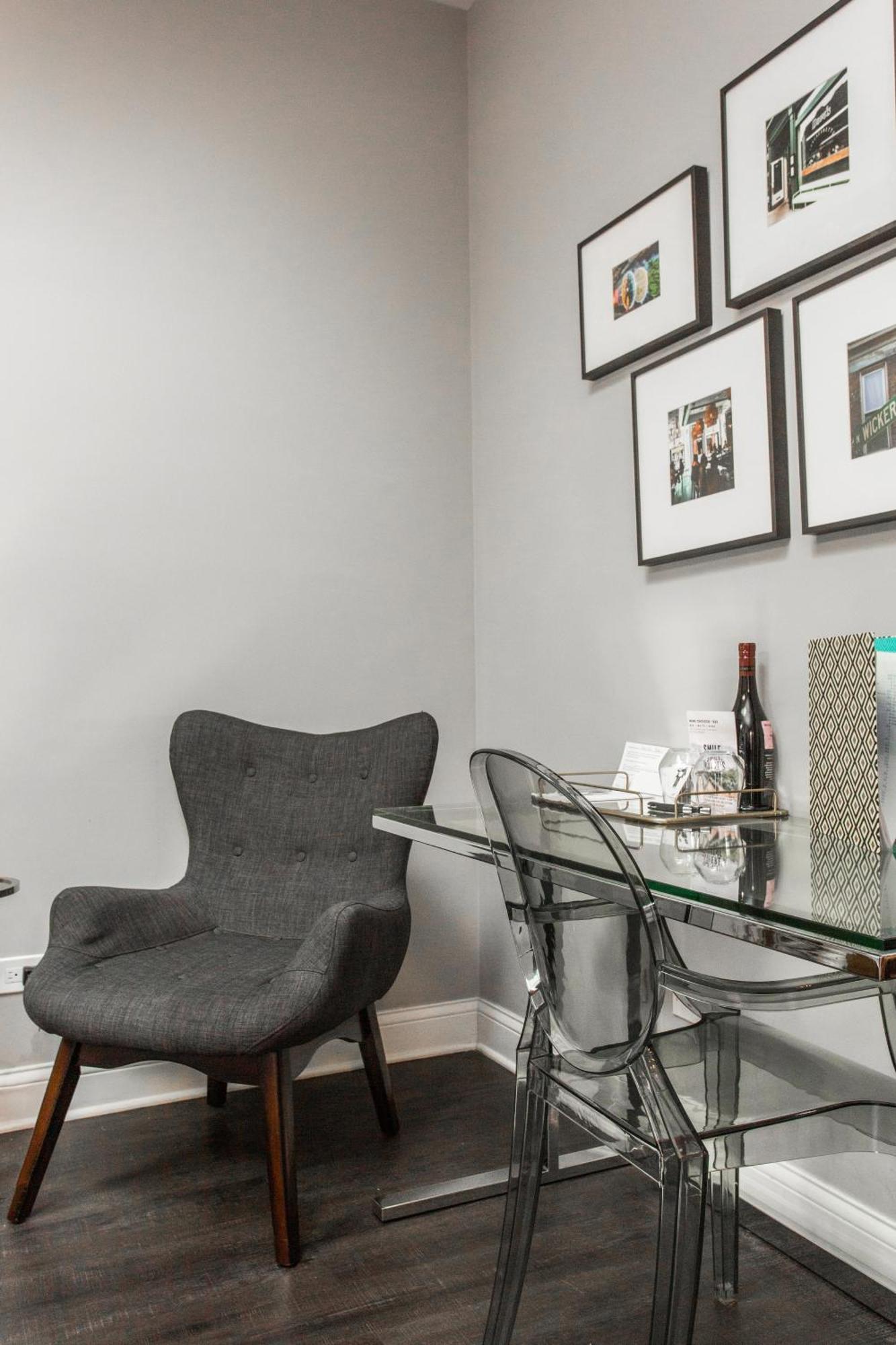Wicker Park Bed & Breakfast Chicago