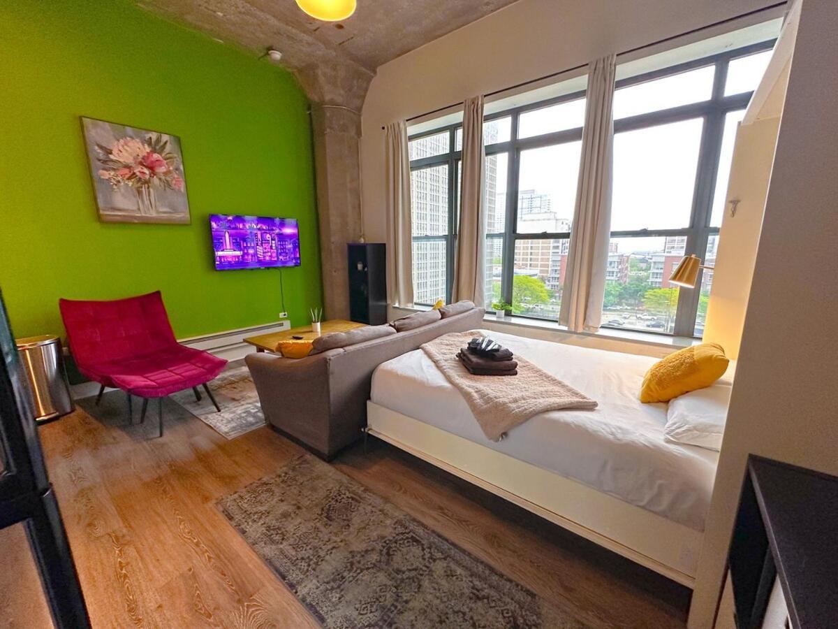 Mccormick Place With Optional Parking And Sleeps Up To 4 * Chicago