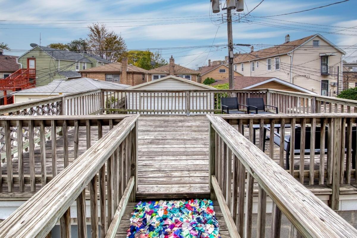 Apartment Lovely 2 Bedroom With Direct Porch Access Chicago