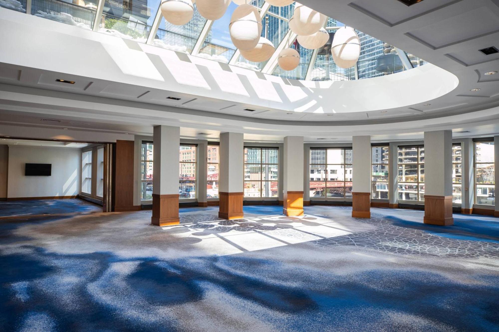 Renaissance Downtown 4* Chicago