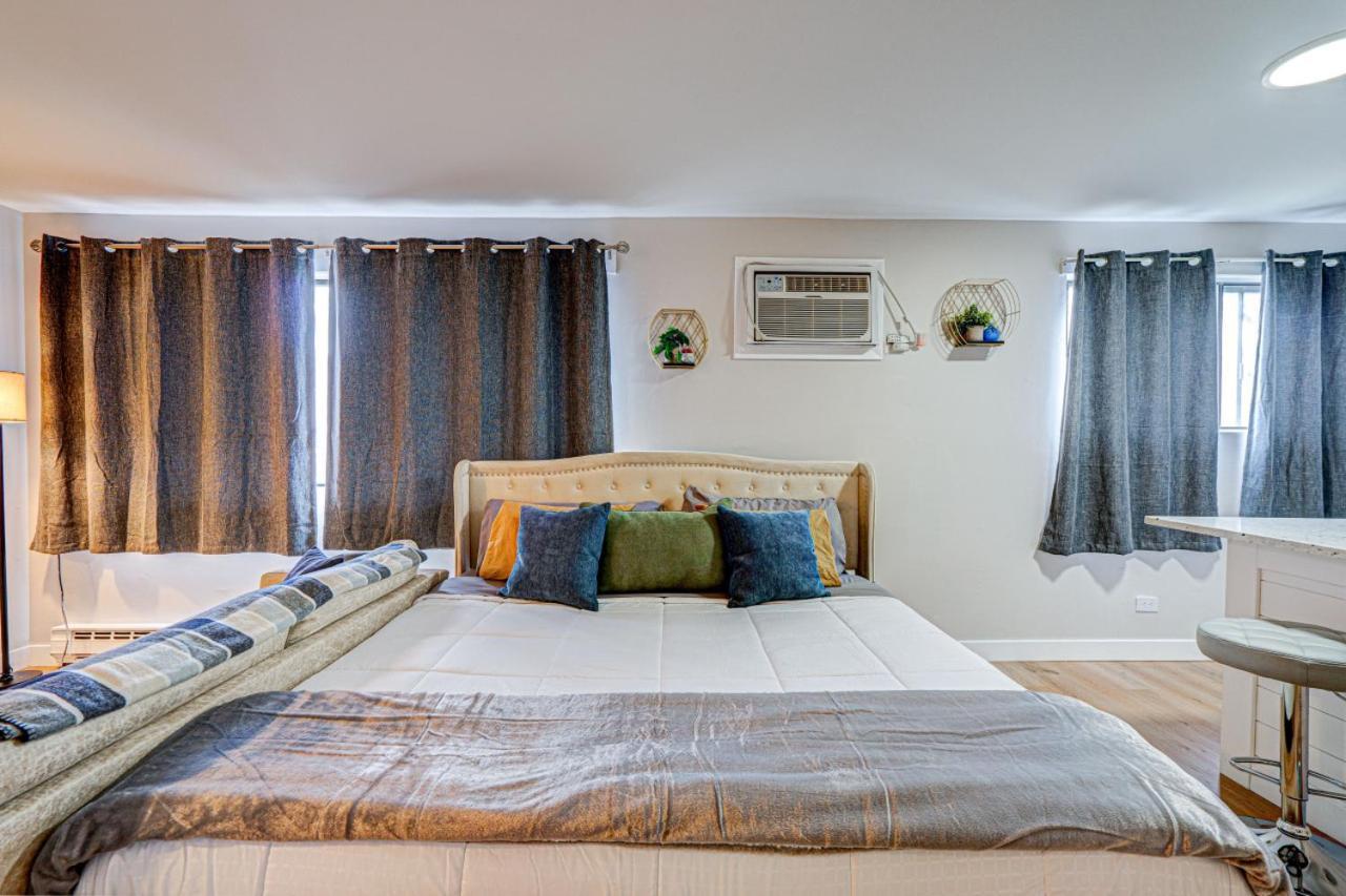 Luxury King Bed Remodeled Holiday home