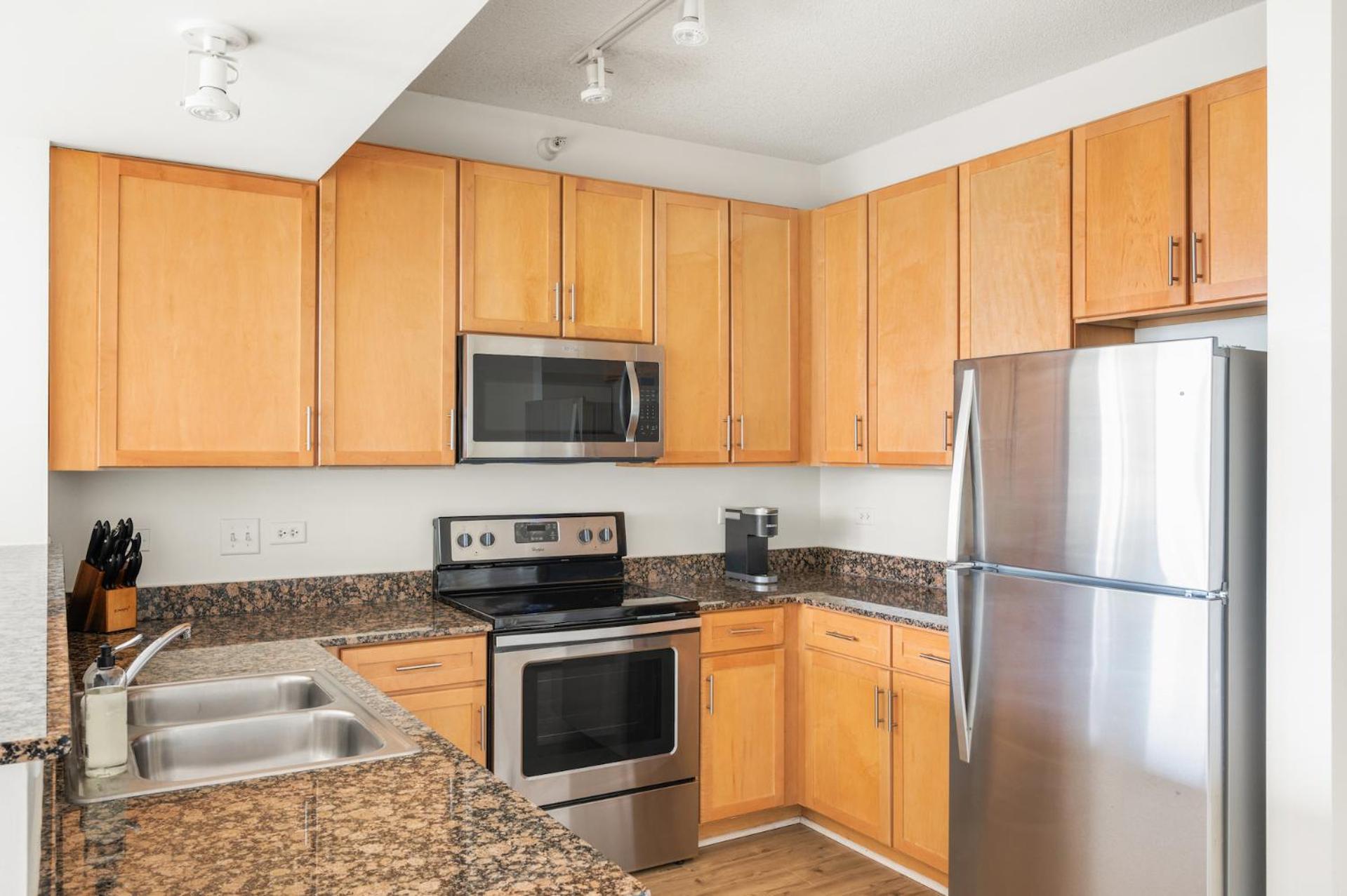 Kasa South Loop 3*