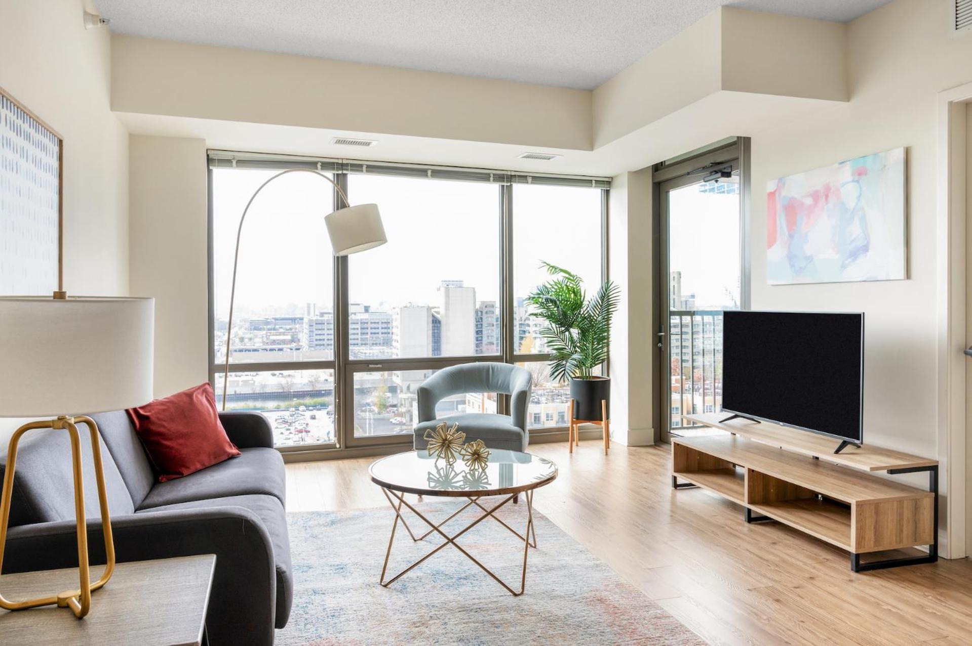 Kasa South Loop Aparthotel