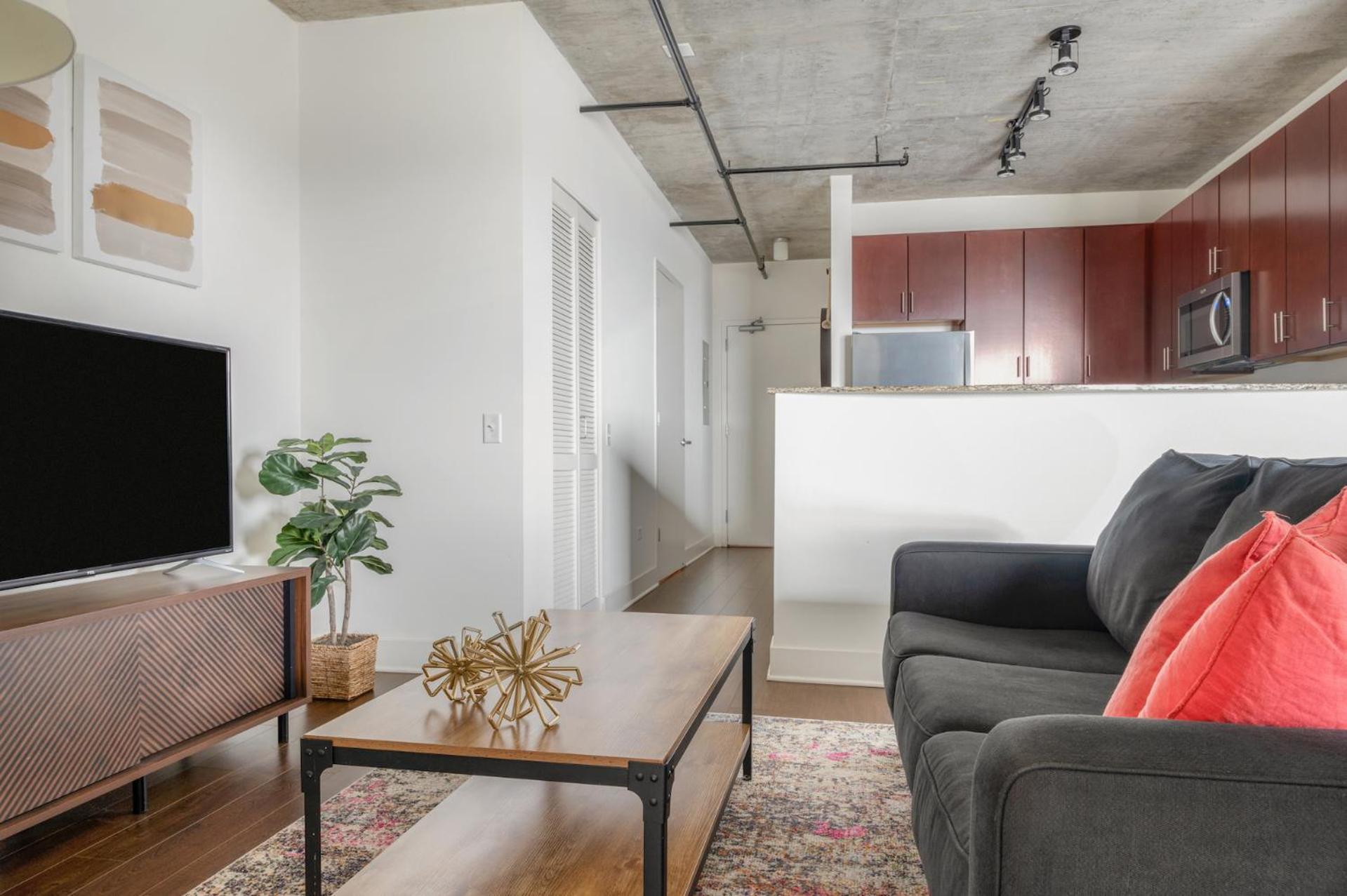 Kasa South Loop Aparthotel