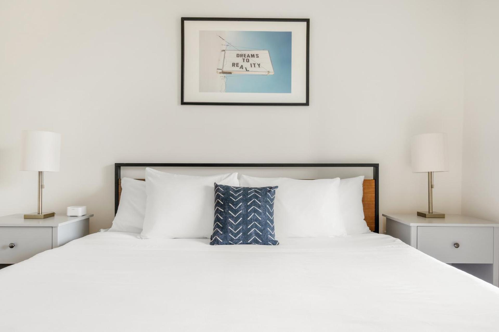 Kasa South Loop 3*