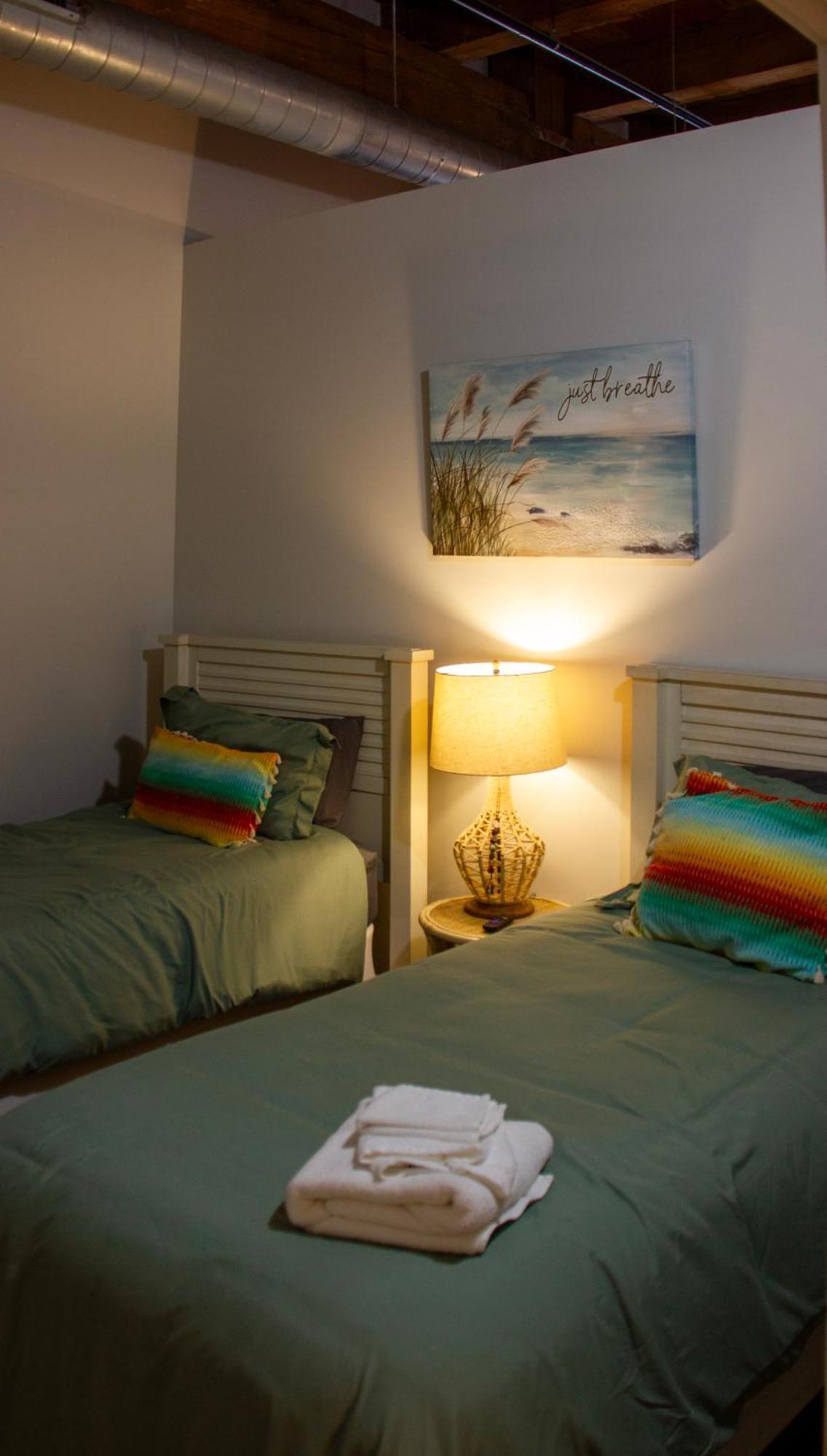 Apartment Luxery - Themed Units! Close To Downtown, Mccormick Place & Wintrust Arena Chicago