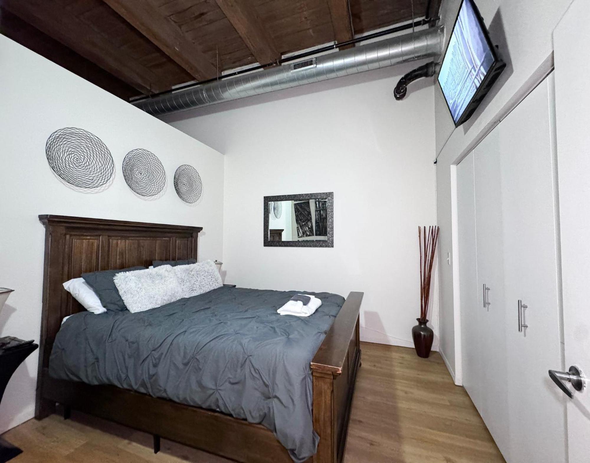 Luxery - Themed Units! Close To Downtown, Mccormick Place & Wintrust Arena * Chicago