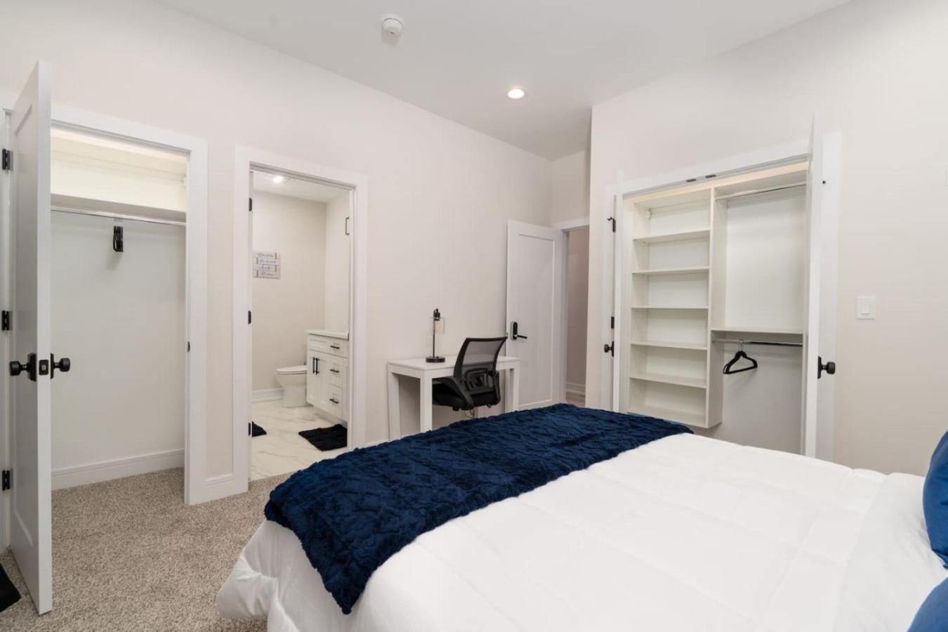 Affordable Private Apartment Chicago