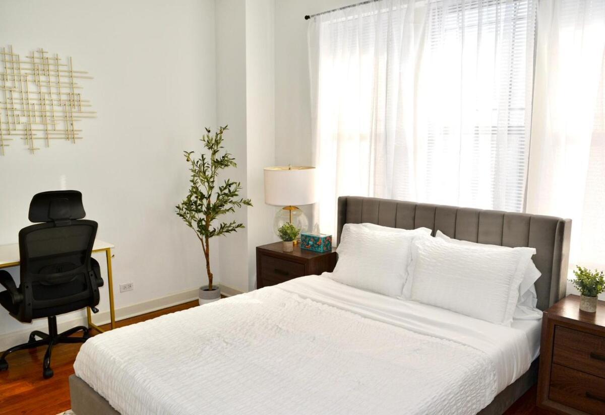 Apartment Prime Location 3brgem Near Of *