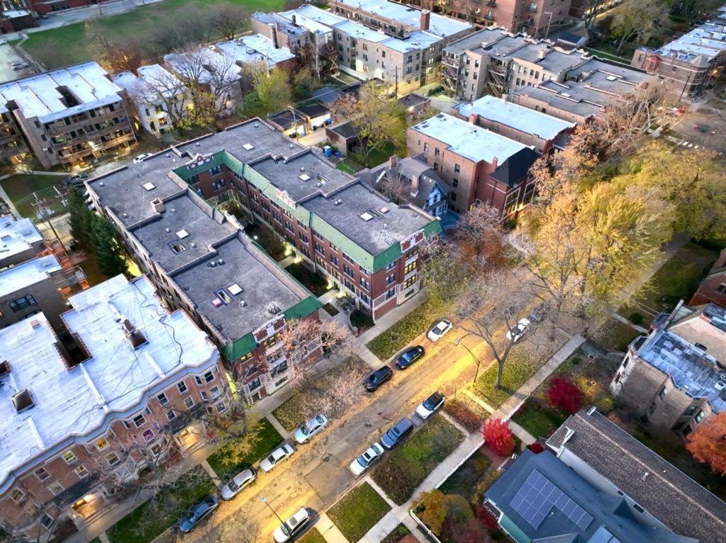 Prime Location 3brgem Near Of Apartment Chicago