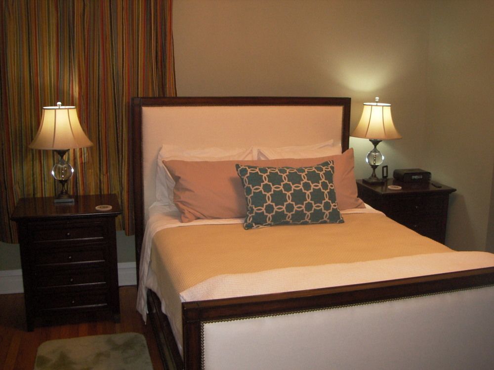 Bed & Breakfast Lang House B&B - Chicago Chicago