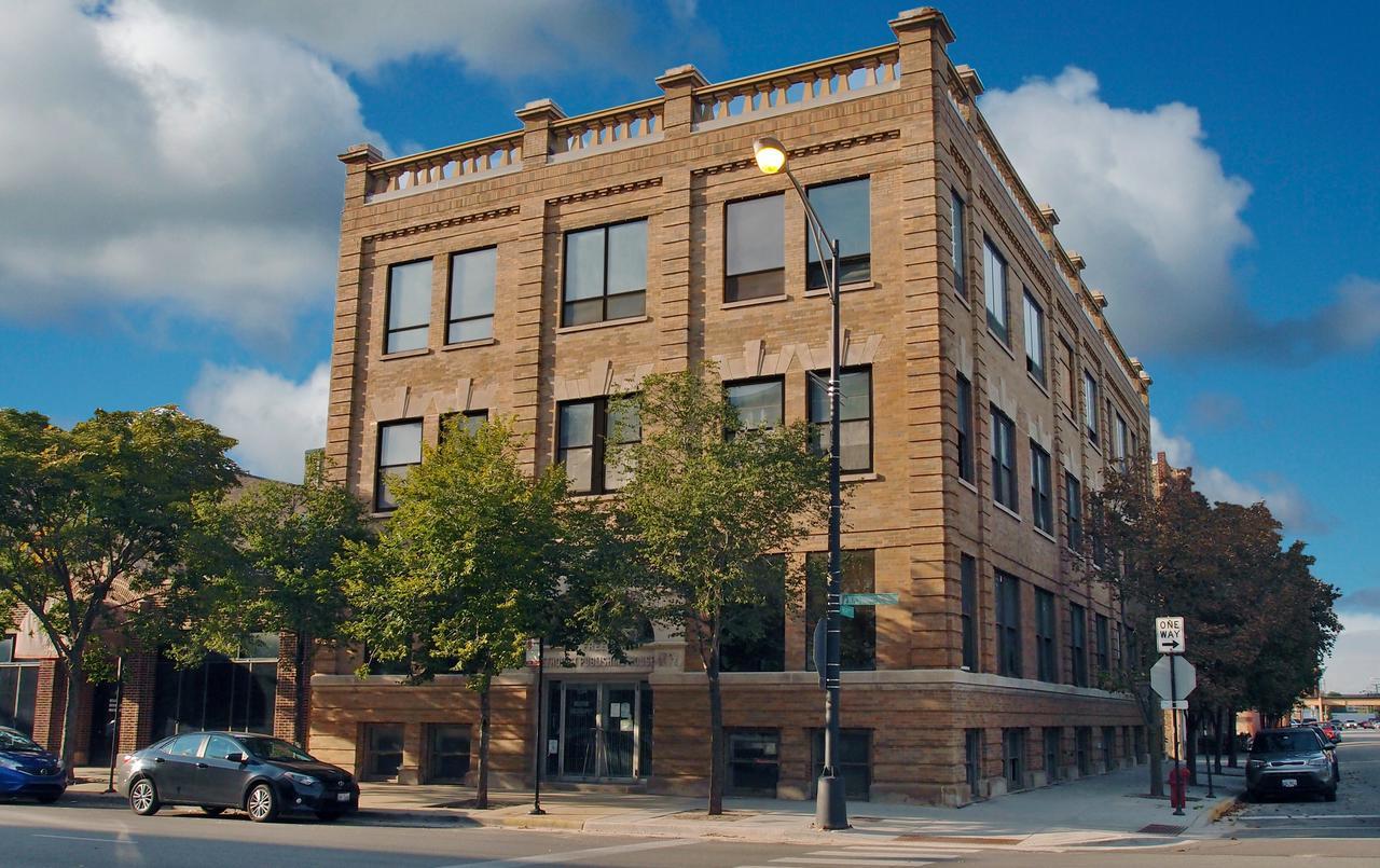 The Publishing House 3* Chicago