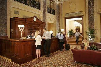 The Belden-Stratford Chicago