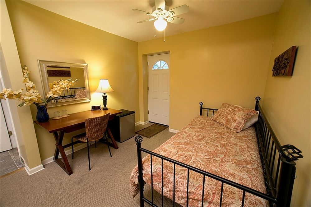 Bed & Breakfast Wicker Park 3*