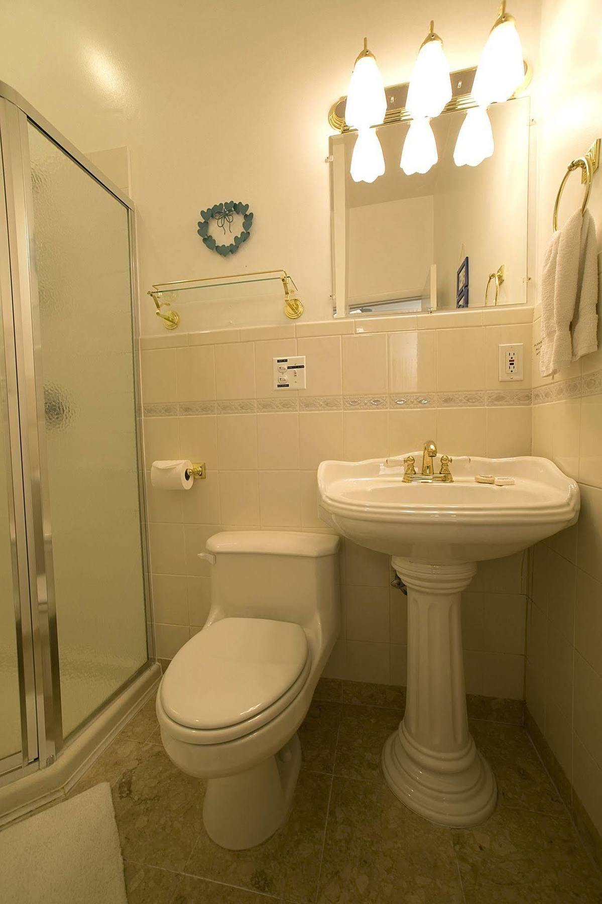 Wicker Park Bed & Breakfast