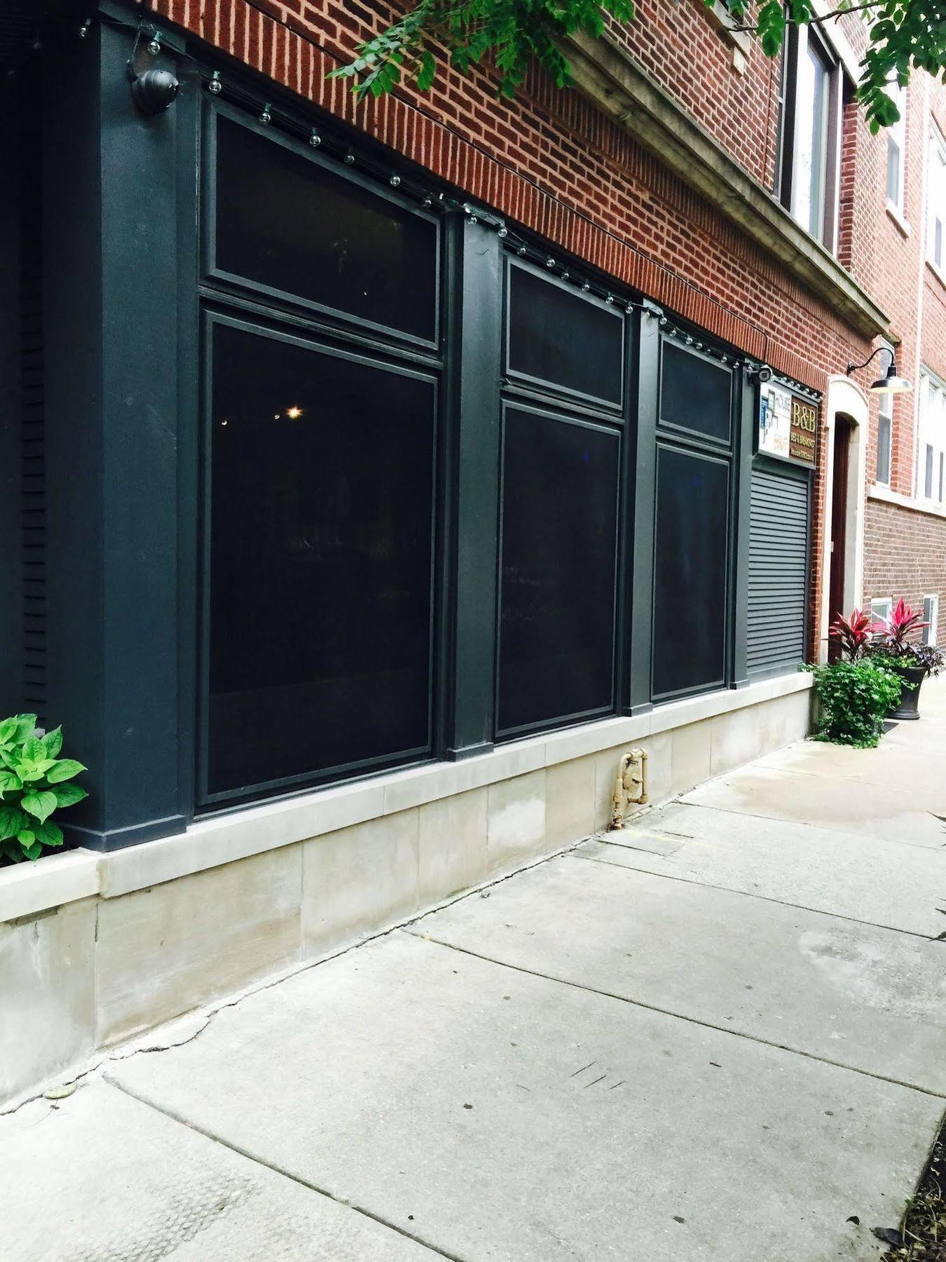 House 5863- Chicago's Premier 4*