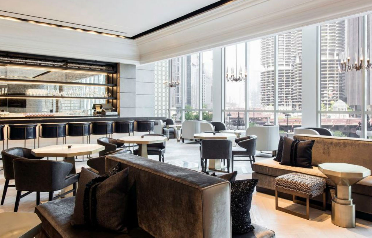 Londonhouse Chicago, Curio Collection By Hilton